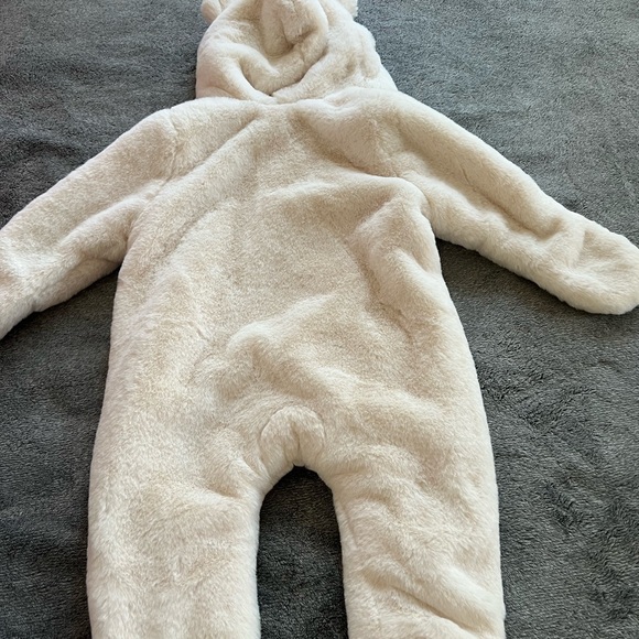 New Zara Baby Boy Girl Super Soft Cozy Coverall Suit Faux Fur Bearsuit White 3-6 - Picture 2 of 8